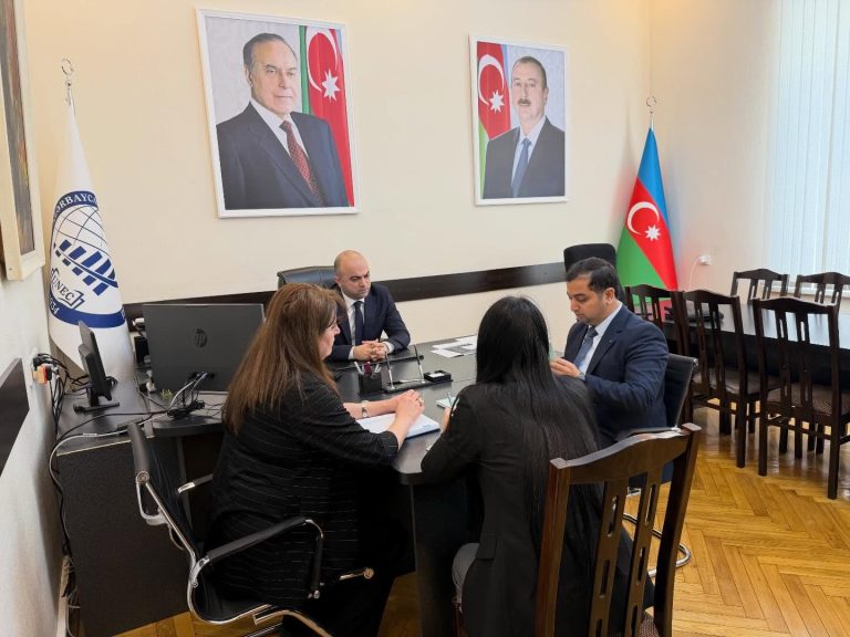 Bu gün UNEC nəzdində Azərbaycan Maliyyə-İqtisad Kollecində direktor Davud Davudovun iştirakı ilə tədris i